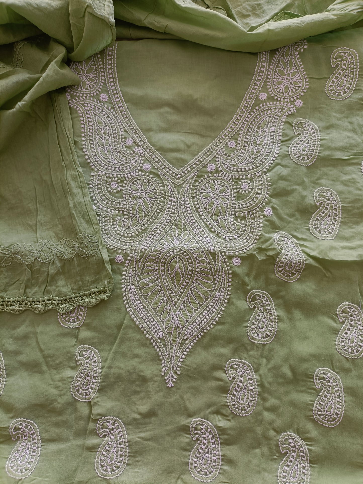 Handcrafted Chikankari Full Apparel Suit set