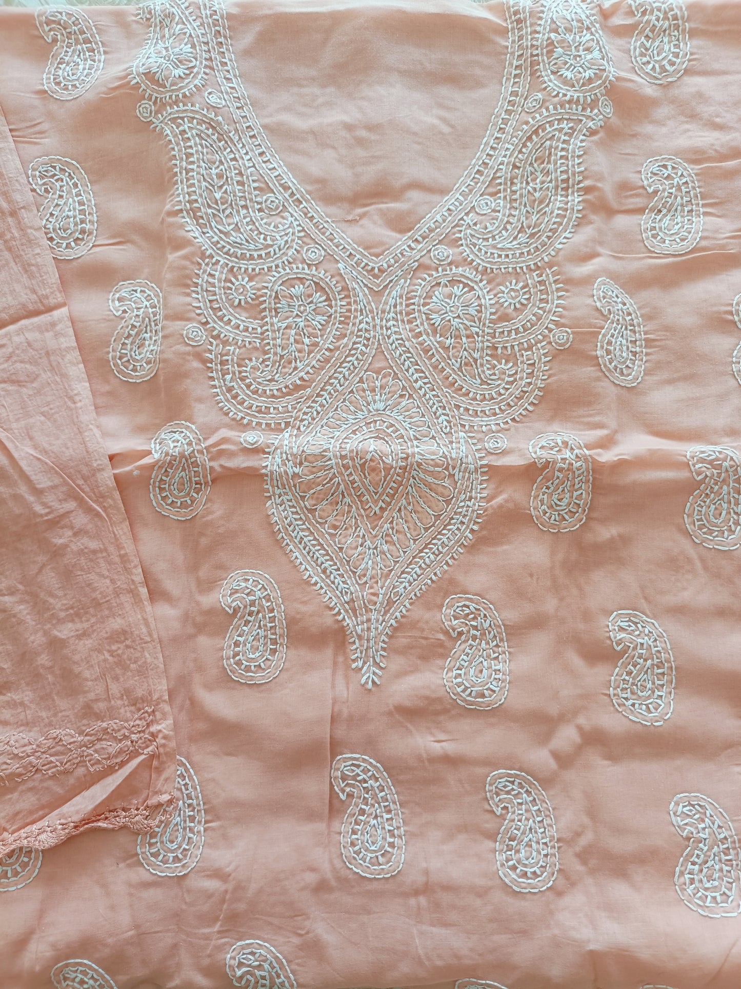 Handcrafted Chikankari Full Apparel Suit set