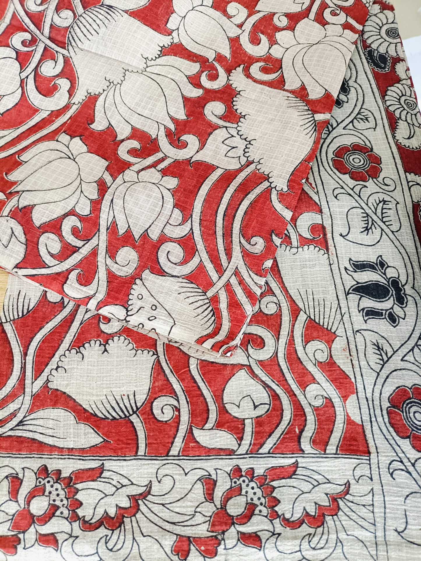 कलामिनी - Pure Kota Handloom Cotton Handcrafted Kalamkari Saree