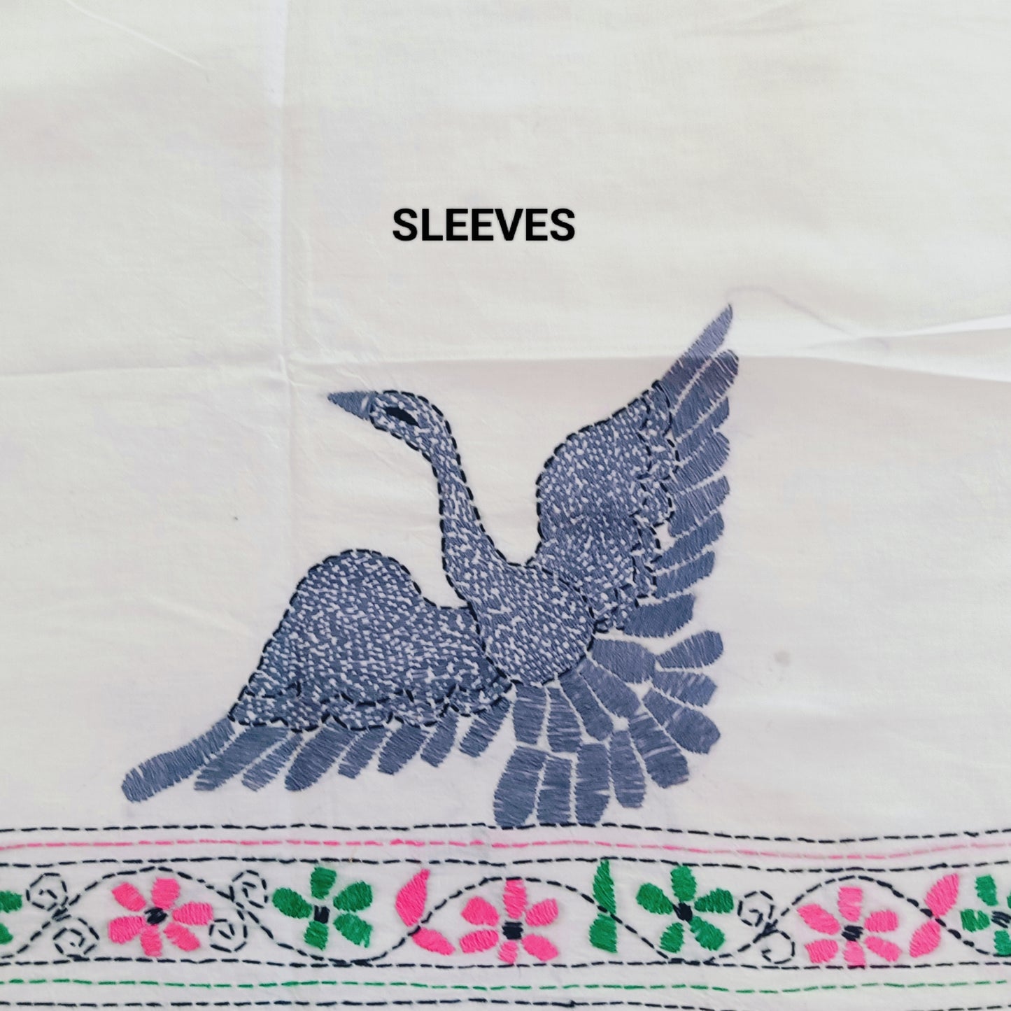नंदिता – Designer Kantha Stitch Blouse Fabric