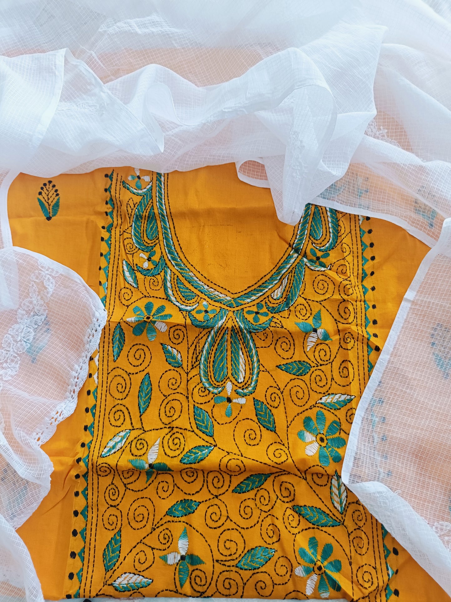 दीपिका - Kantha Cotton Kurta with Chikankari Kota Dupatta