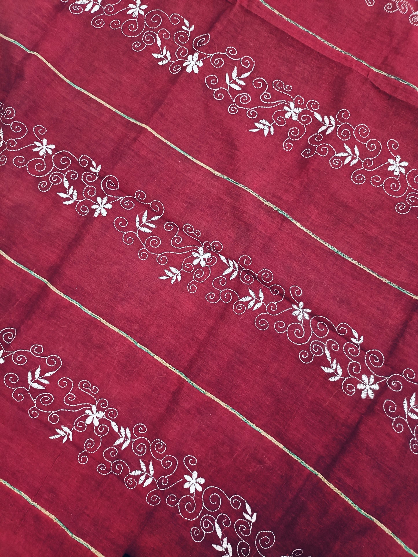 अंगारिका - Handmade Kantha Stitch Khesh Cotton Saree