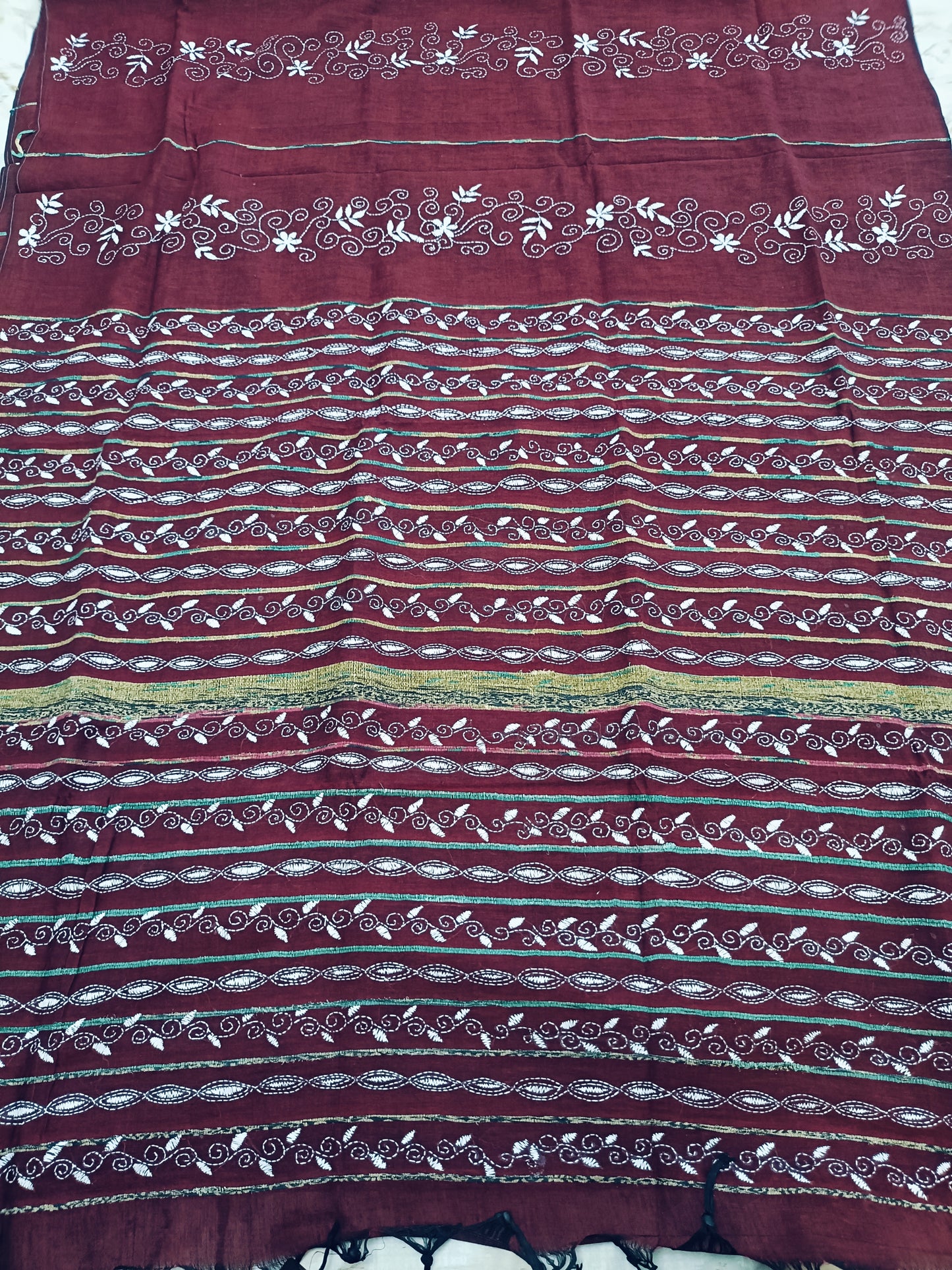 अंगारिका - Handmade Kantha Stitch Khesh Cotton Saree