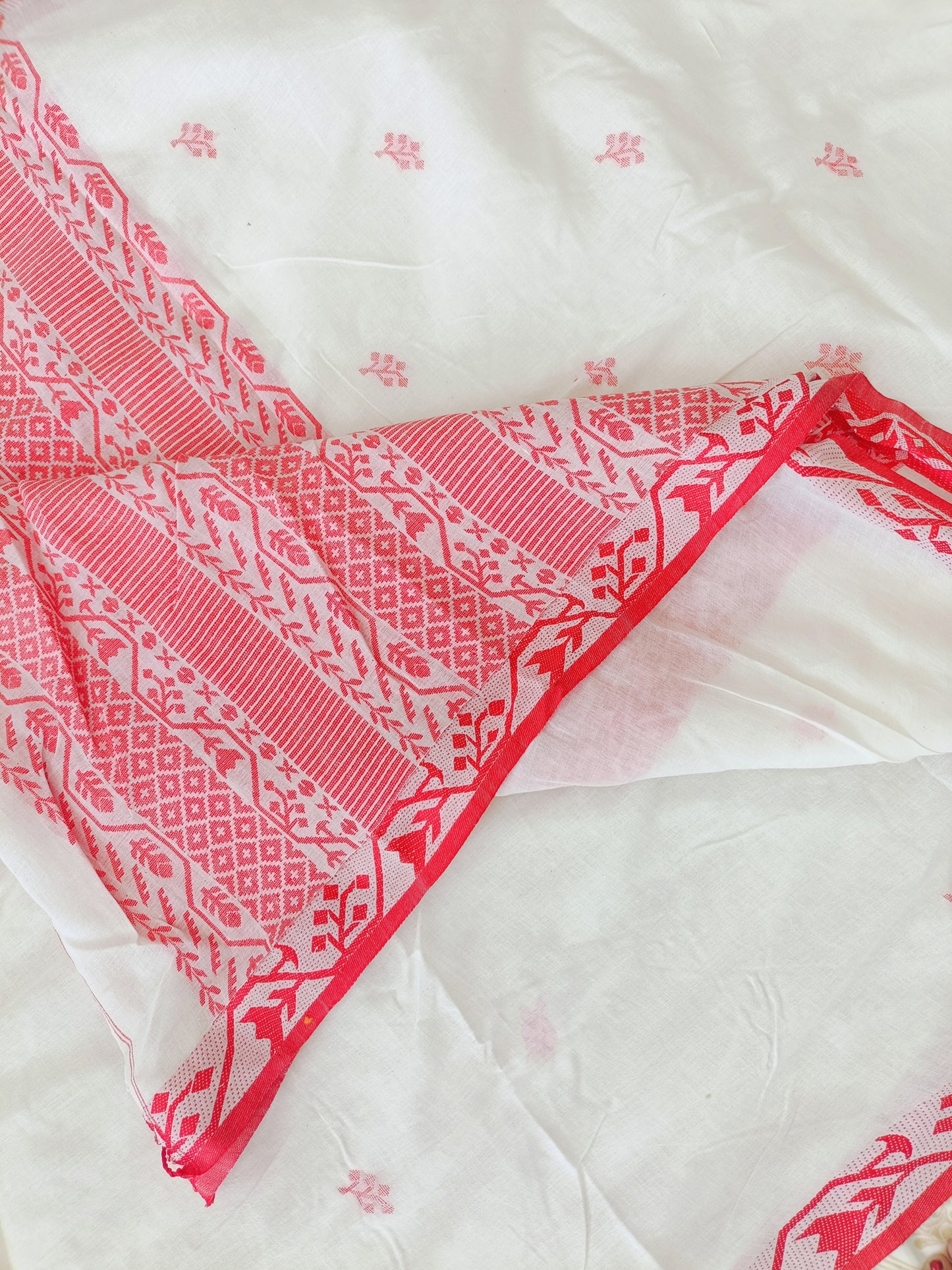 अदिती - Bengal Cotton Handwoven Sarees