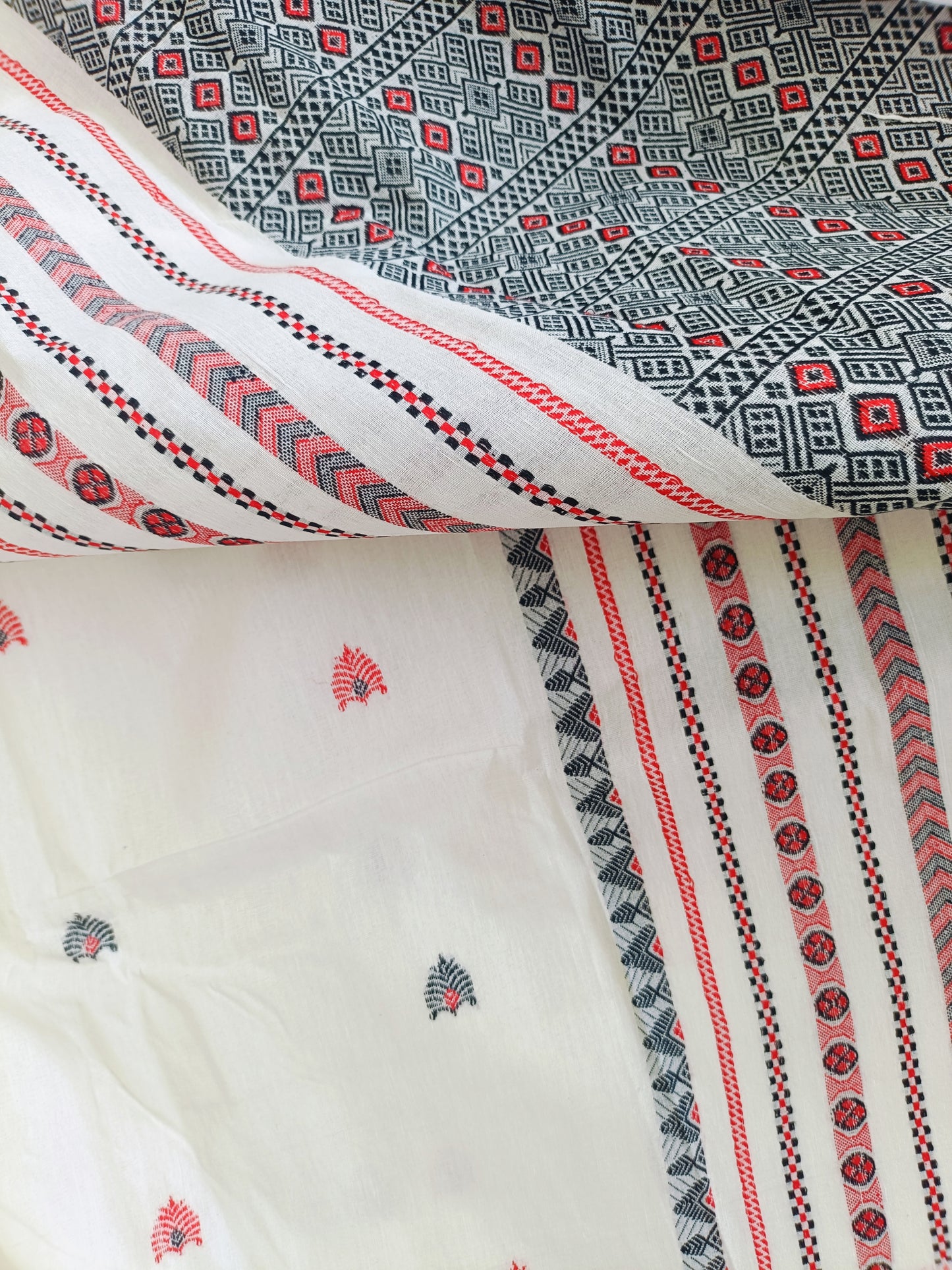 रश्मि - Bengal Cotton Handwoven Sarees