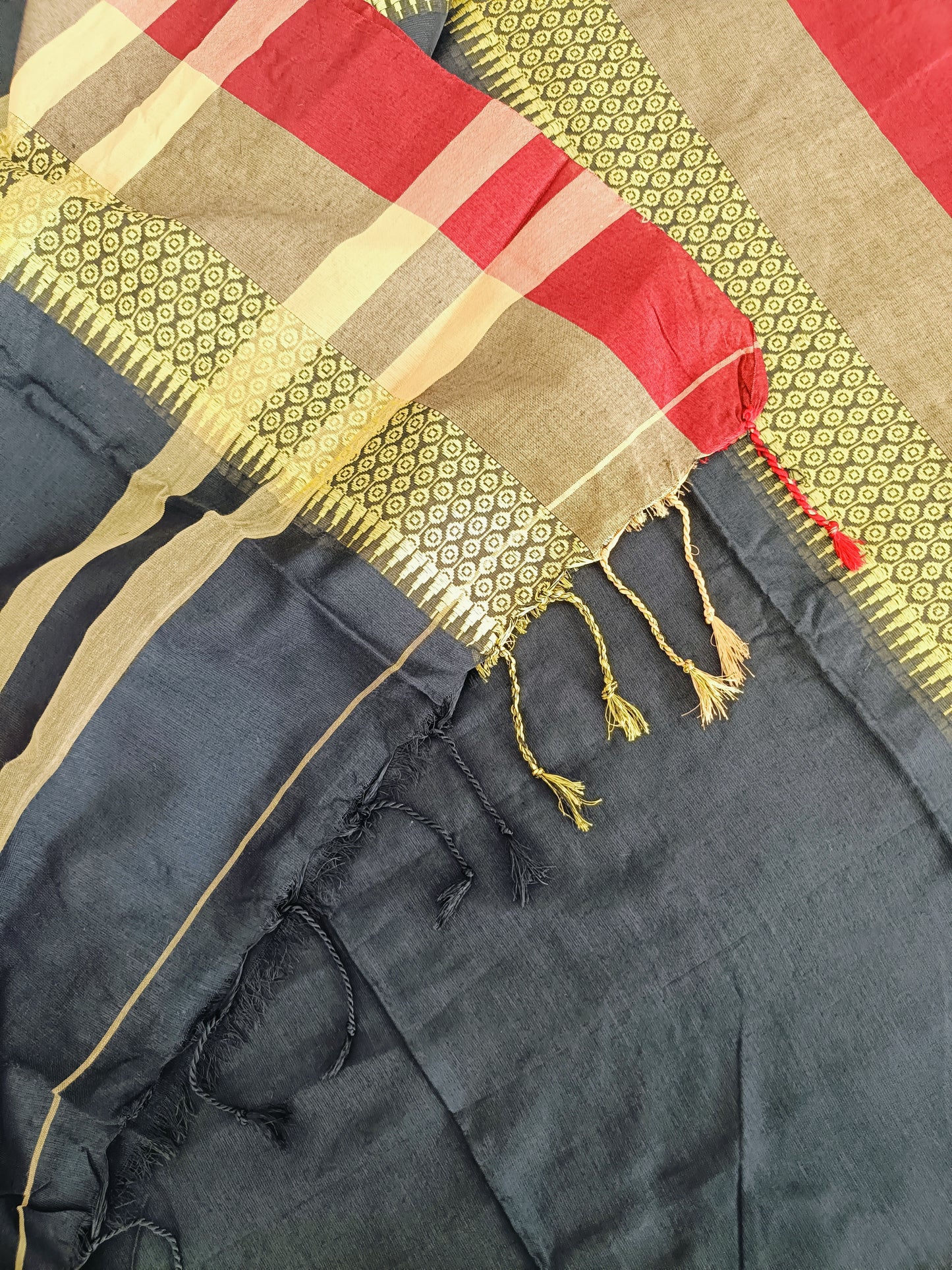 गौरी - Bengal Cotton Handwoven Sarees