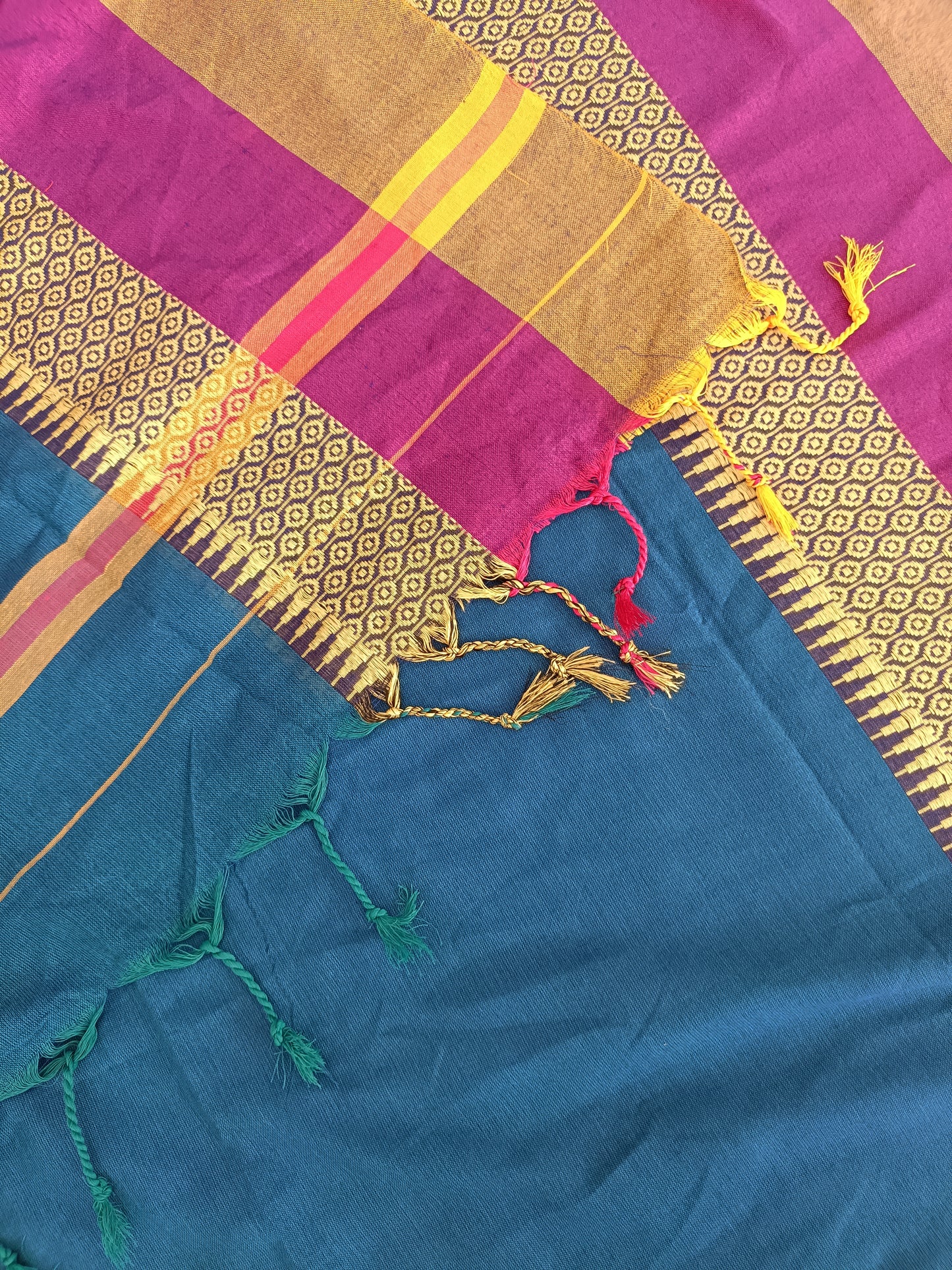 नंदिता - Bengal Cotton Handwoven Sarees