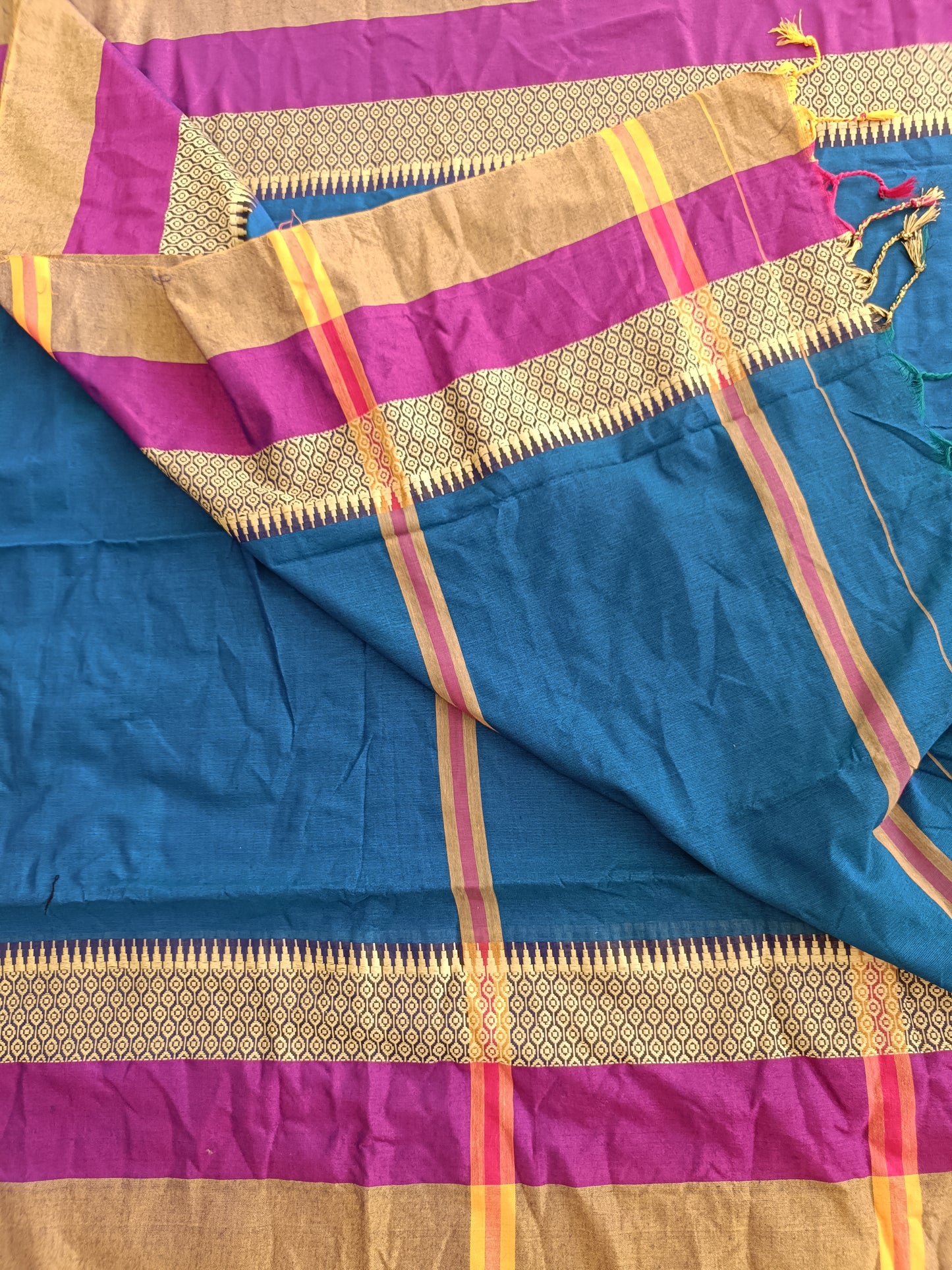 नंदिता - Bengal Cotton Handwoven Sarees