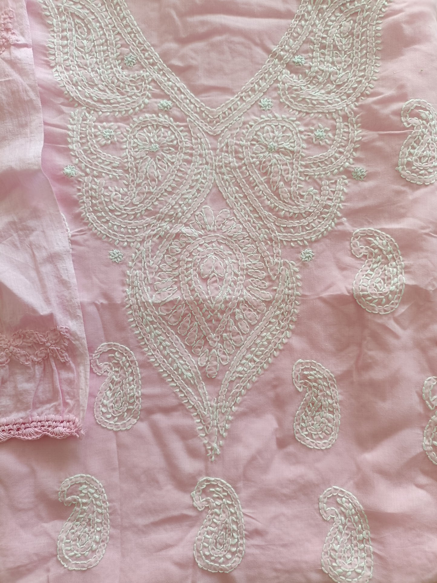 Handcrafted Chikankari Full Apparel Suit set