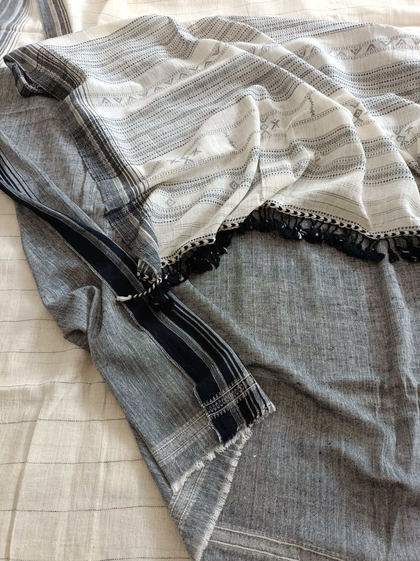 सांचा - Pure Handwoven Kala Cotton Saree - Sustainable l Organic l Ethical