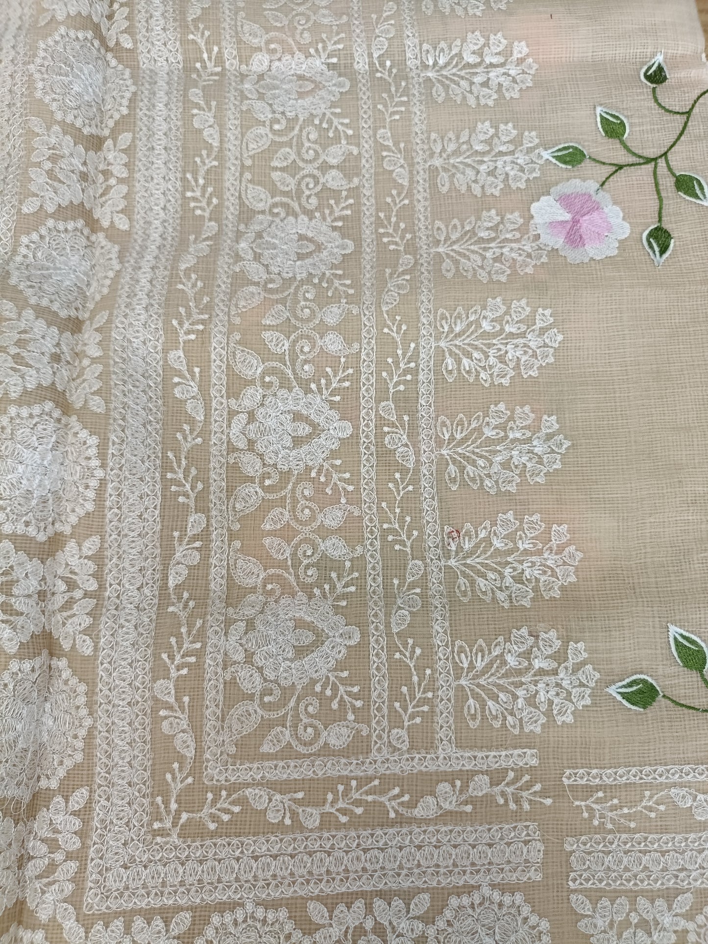 वसंती - Floral Garden Embroidery Kota Doria Saree