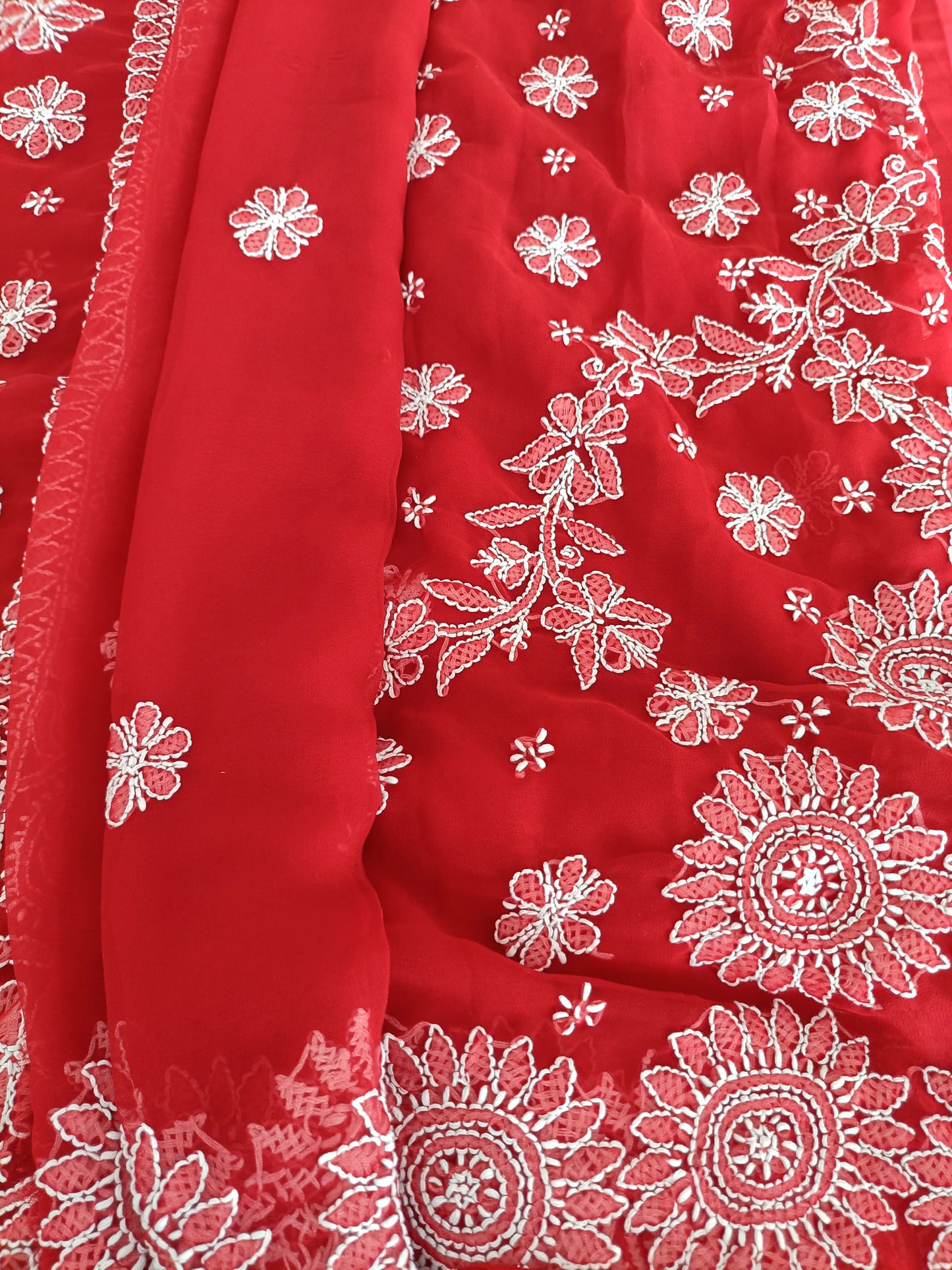 रूहानी - Soft Georgette Chikankari Saree