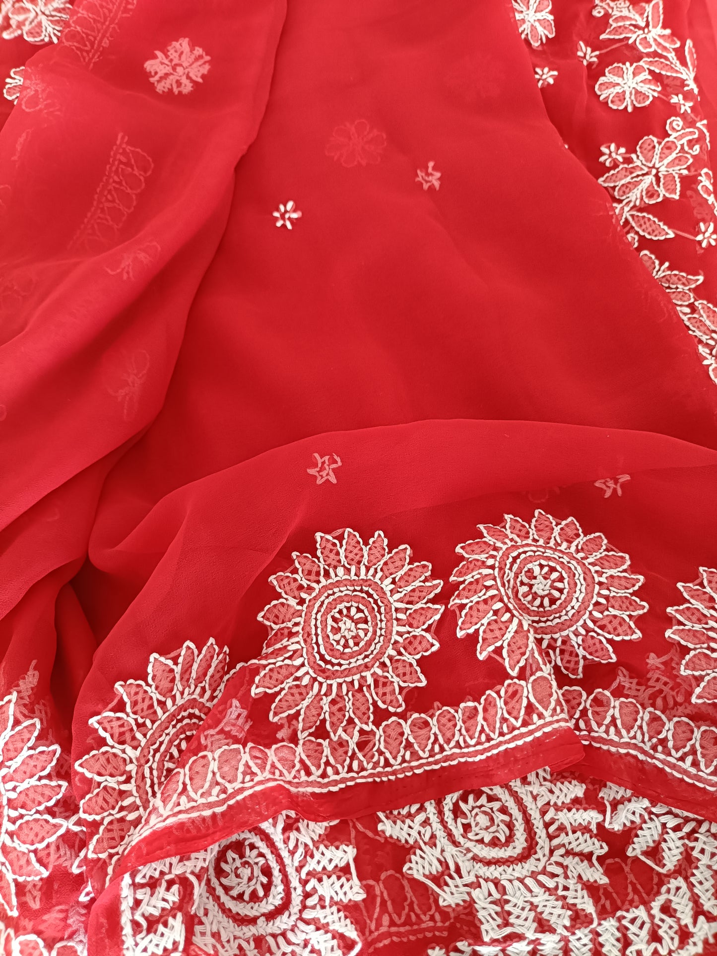 रूहानी - Soft Georgette Chikankari Saree