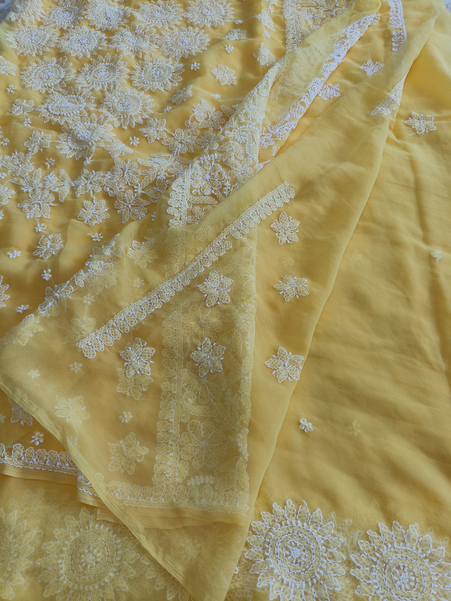 रिया - Soft Georgette Chikankari Saree
