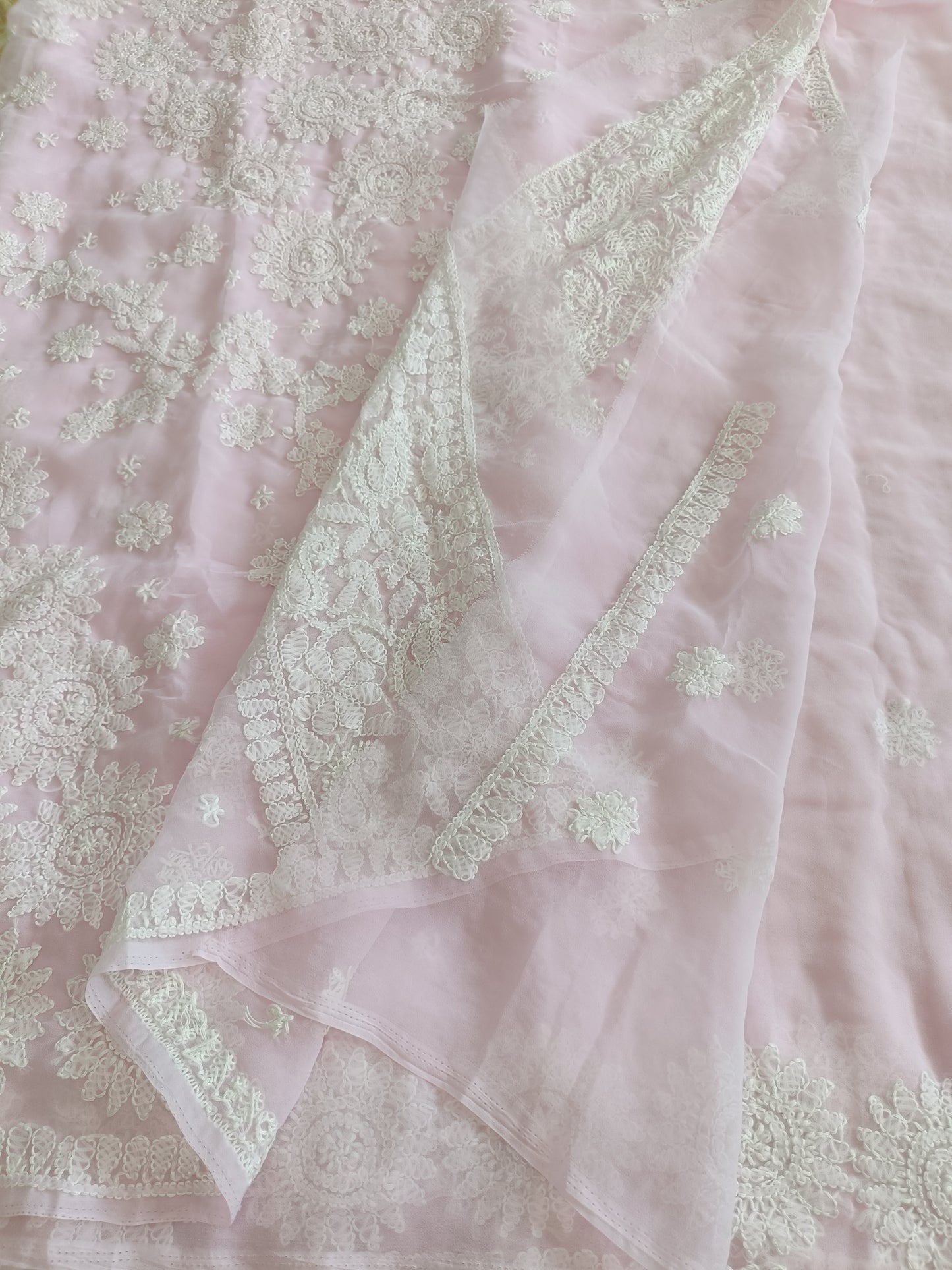 अपर्णा - Soft Georgette Chikankari Saree
