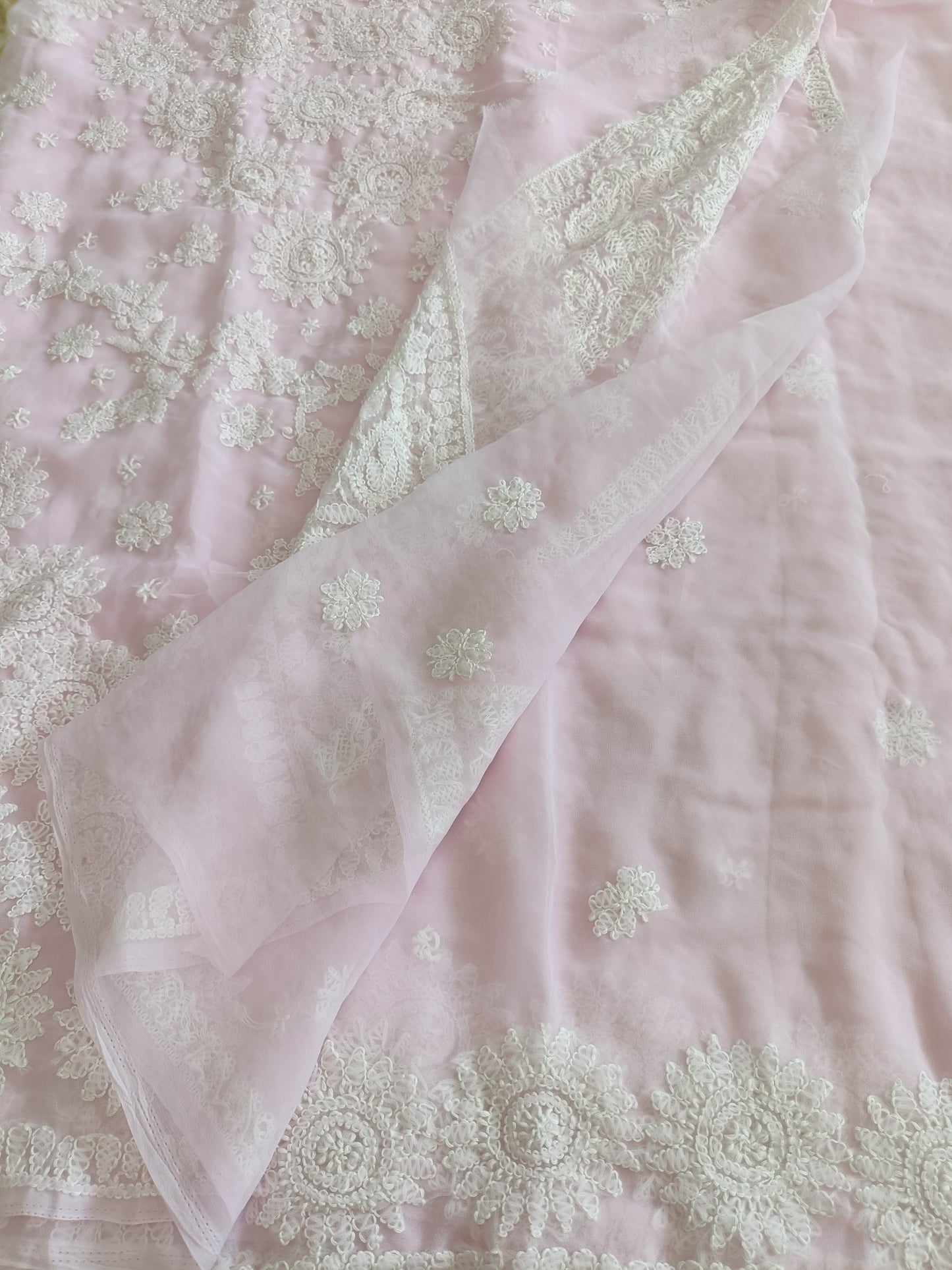 अपर्णा - Soft Georgette Chikankari Saree