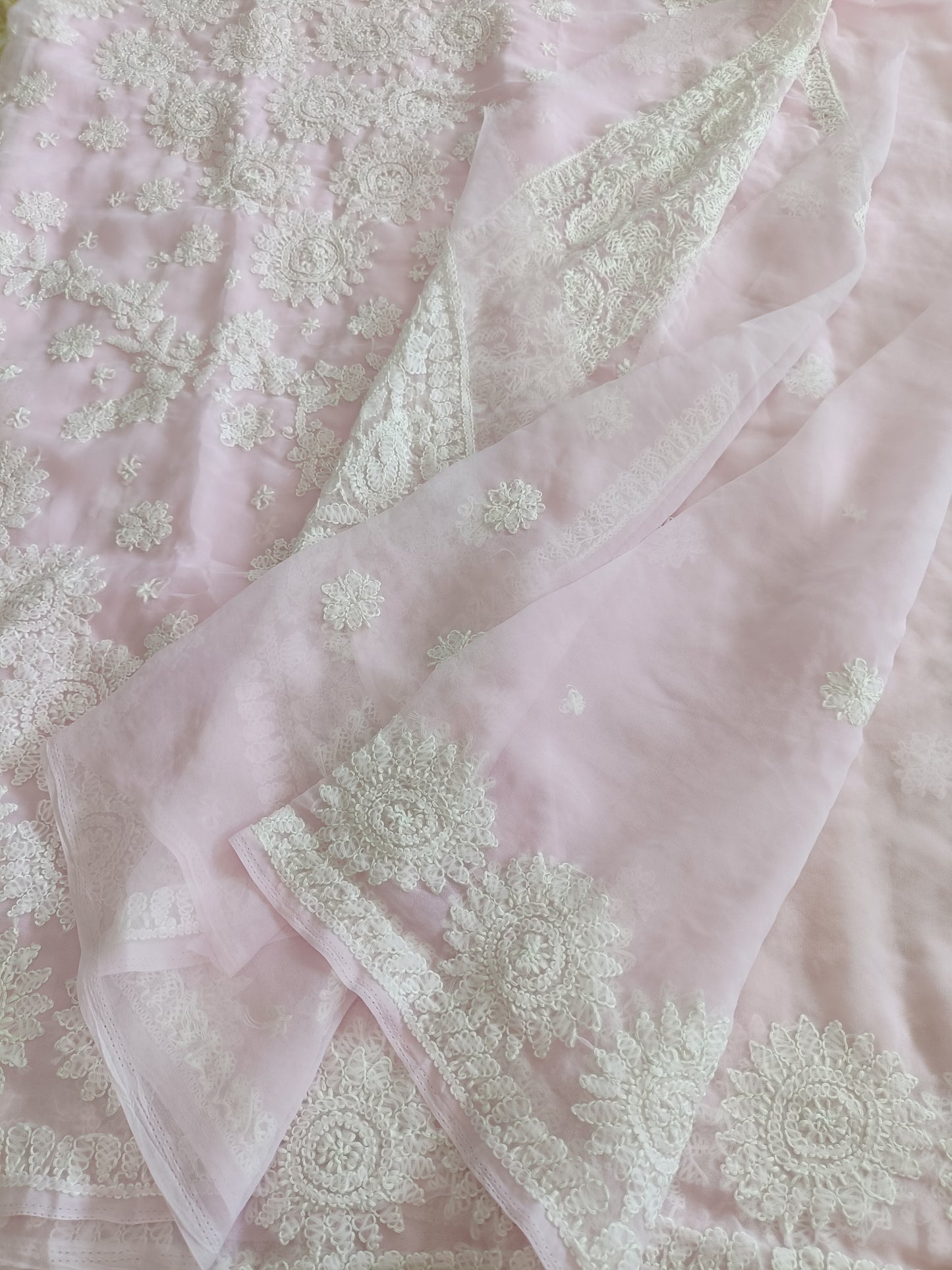 अपर्णा - Soft Georgette Chikankari Saree