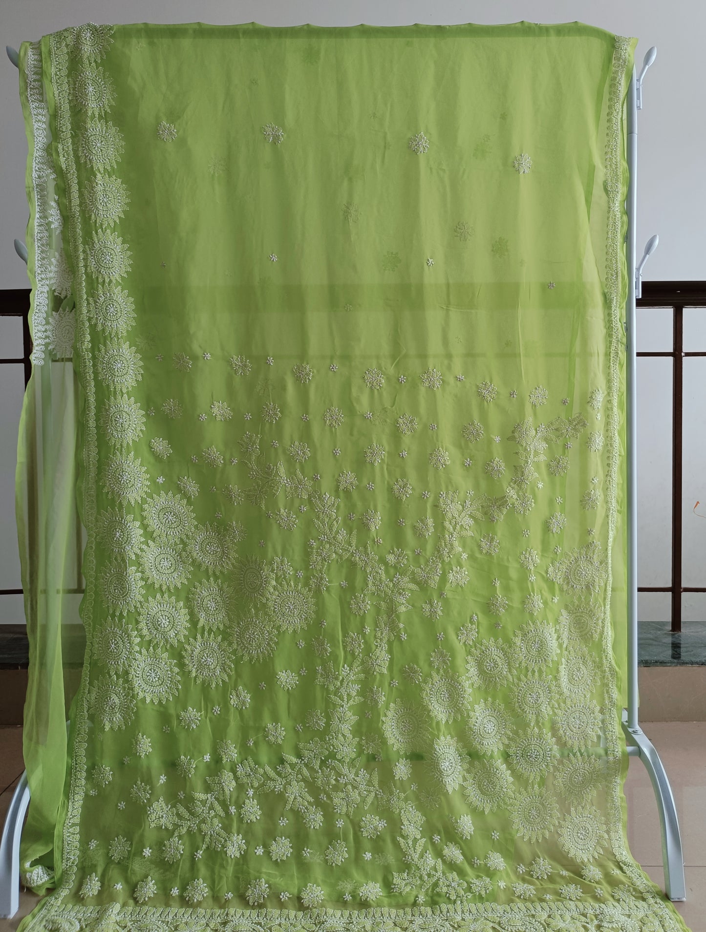 वृतिका़ - Soft Georgette Chikankari Saree