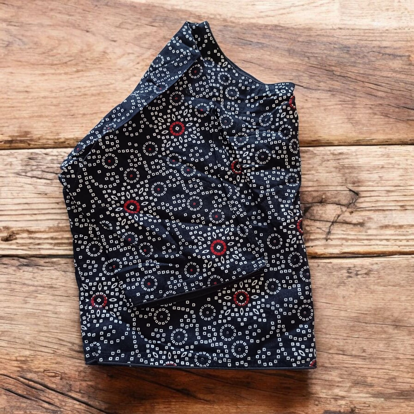 प्रेमलता - Stitched Cotton Bagru Printed Blouse - Stitched Blouse | Tags: Bagru Glass Sleeves