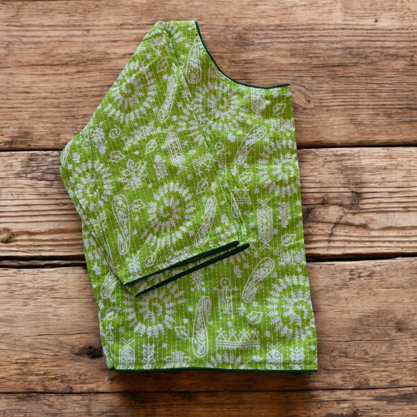 स्वरांजलि - Stitched Cotton Bagru Printed Blouse - Stitched Blouse | Tags: Bagru Glass Sleeves