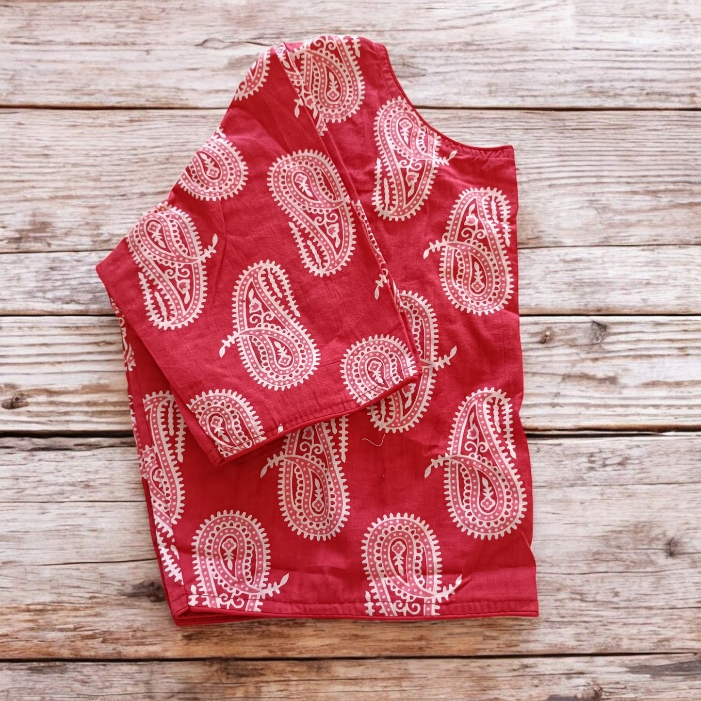 पारिजातिका - Stitched Cotton Bagru Printed Blouse - Stitched Blouse | Tags: Bagru Glass Sleeves
