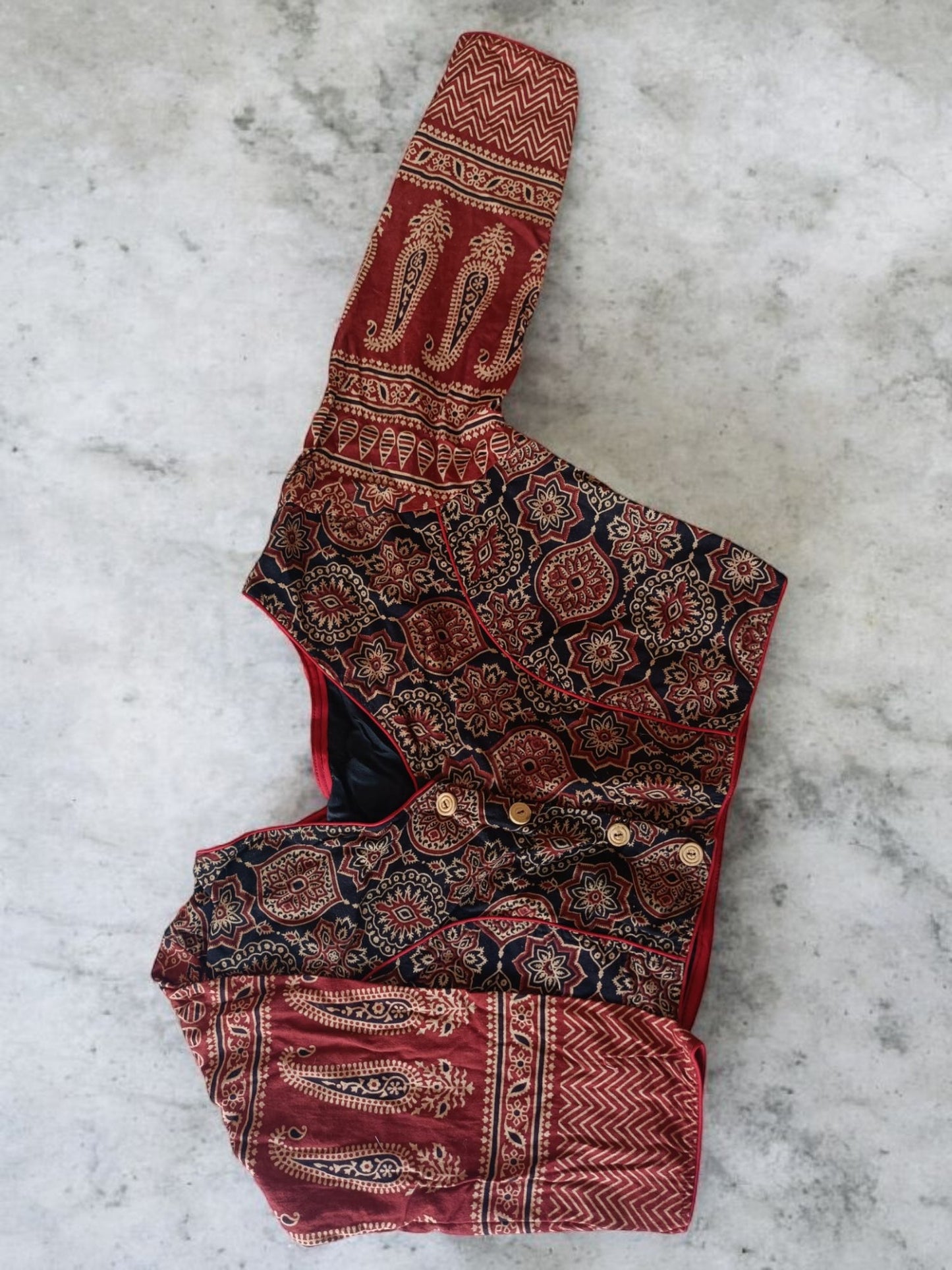 कुमुदिनी - Ajrakh Printed Stitched Blouse - Stitched Blouse | Tags: Ajrakh 3/4 Sleeves