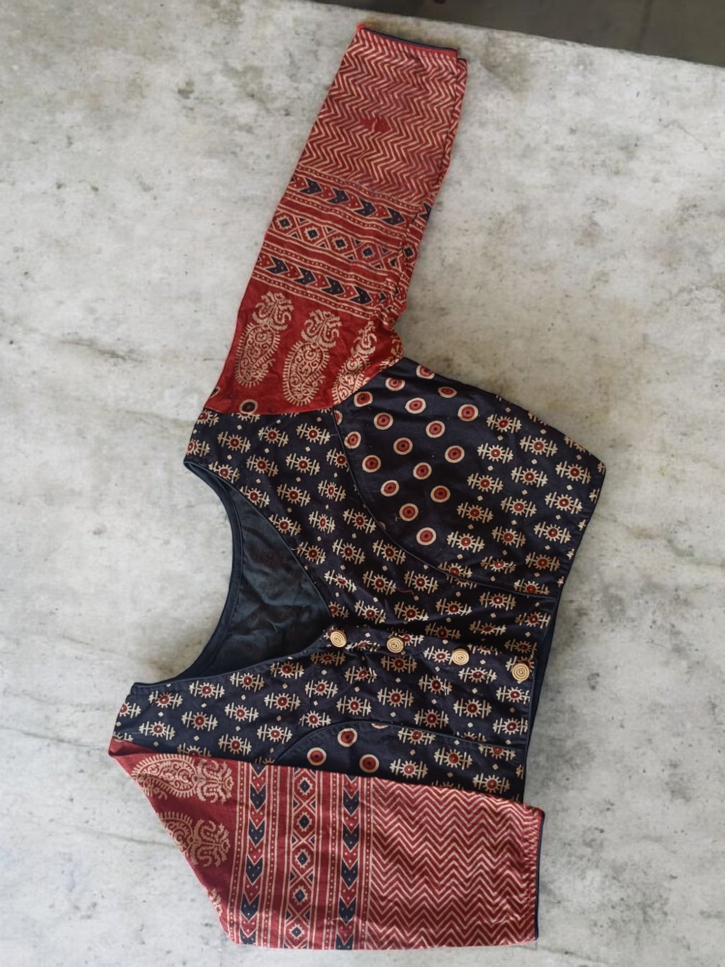 वसंतिका - Ajrakh Printed Stitched Blouse - Stitched Blouse | Tags: Ajrakh 3/4 Sleeves
