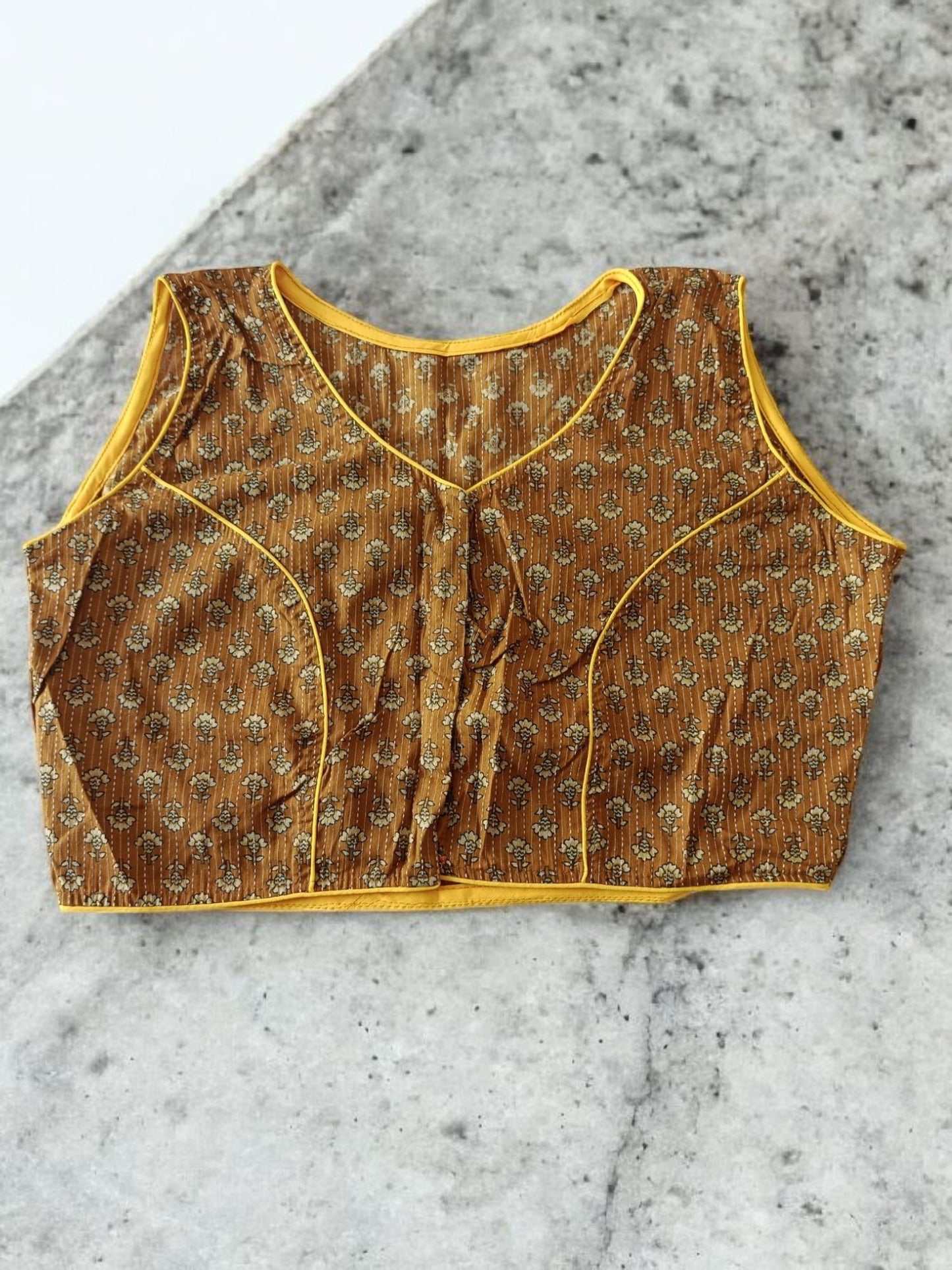 प्रभालता - Stitched Cotton Bagru Printed Sleeveless - Stitched Blouse | Tags: Bagru Cotton Sleeveless