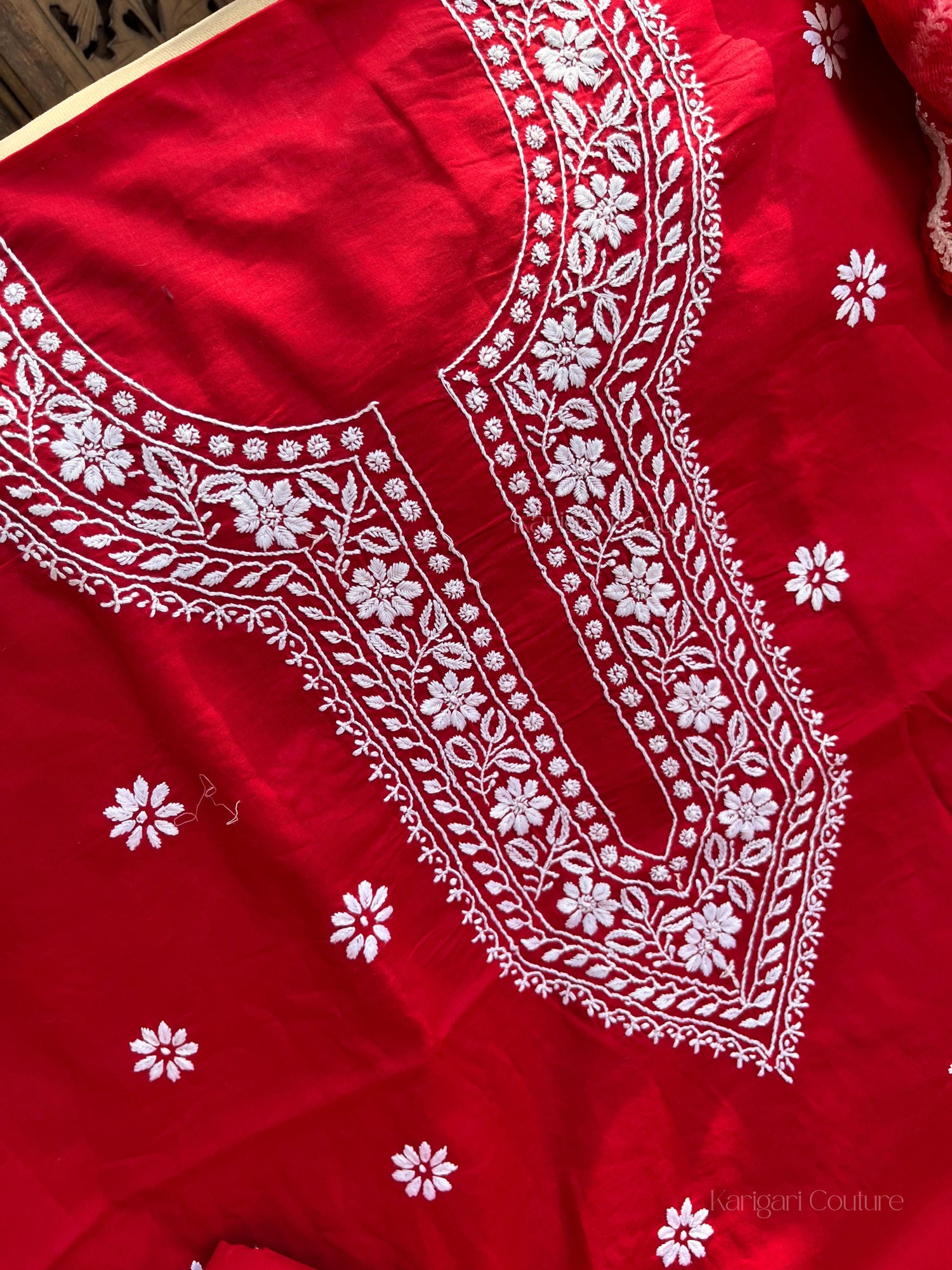 Exclusive Chikankari