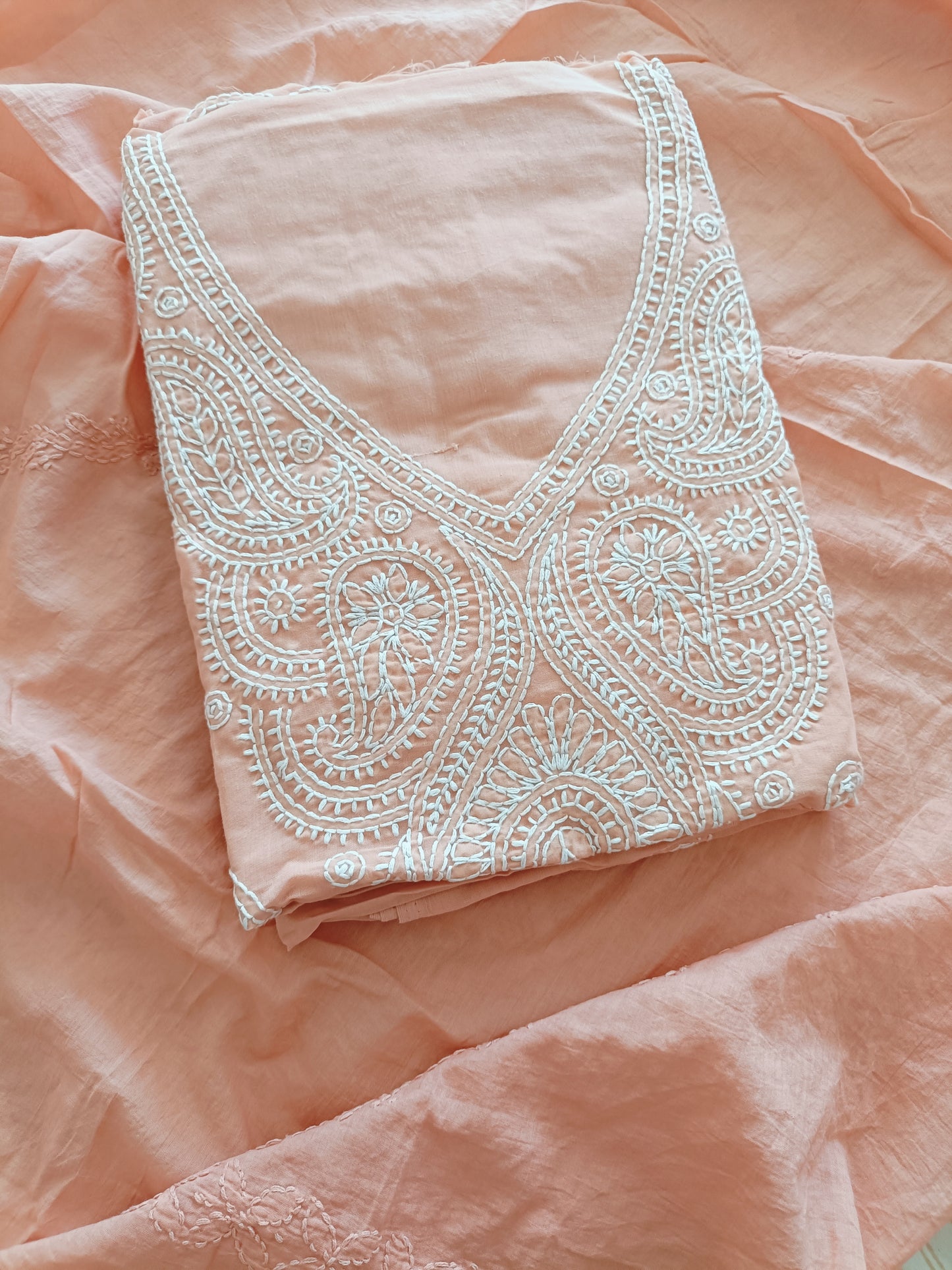 Handcrafted Chikankari Full Apparel Suit set