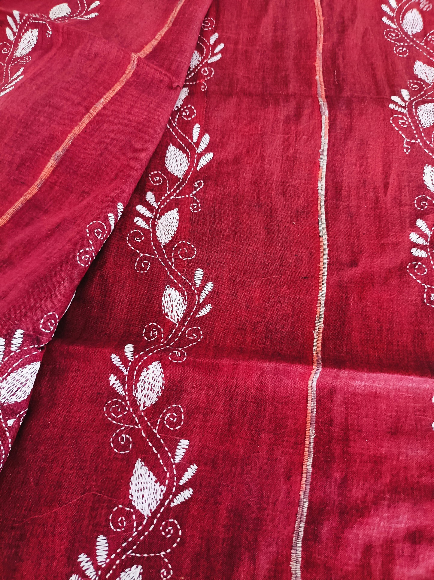 कल्याणी - Handmade Kantha Stitch Khesh Cotton Saree
