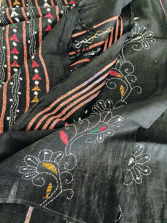 मीनाक्षी - Handmade Kantha Stitch Khesh Cotton Saree