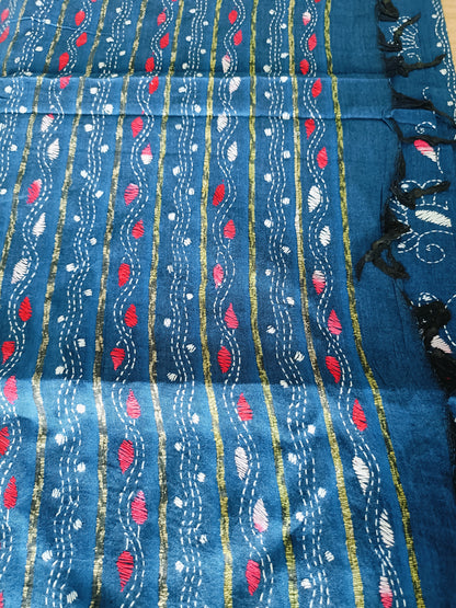 नीलांजना - Handmade Kantha Stitch Khesh Cotton Saree
