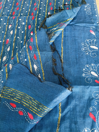 नीलांजना - Handmade Kantha Stitch Khesh Cotton Saree