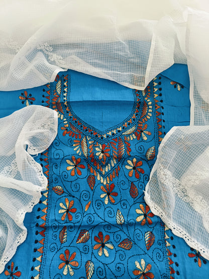 स्मिता - Kantha Cotton Kurta with Chikankari Kota Dupatta