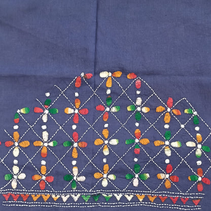 ज्योत्स्ना – Designer Kantha Stitch Blouse Fabric