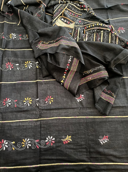 आर्या - Handmade Kantha Stitch Khesh Cotton Saree