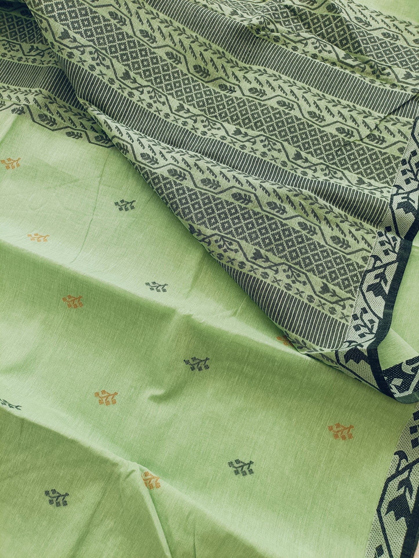 स्मिता - Bengal Cotton Handwoven Sarees