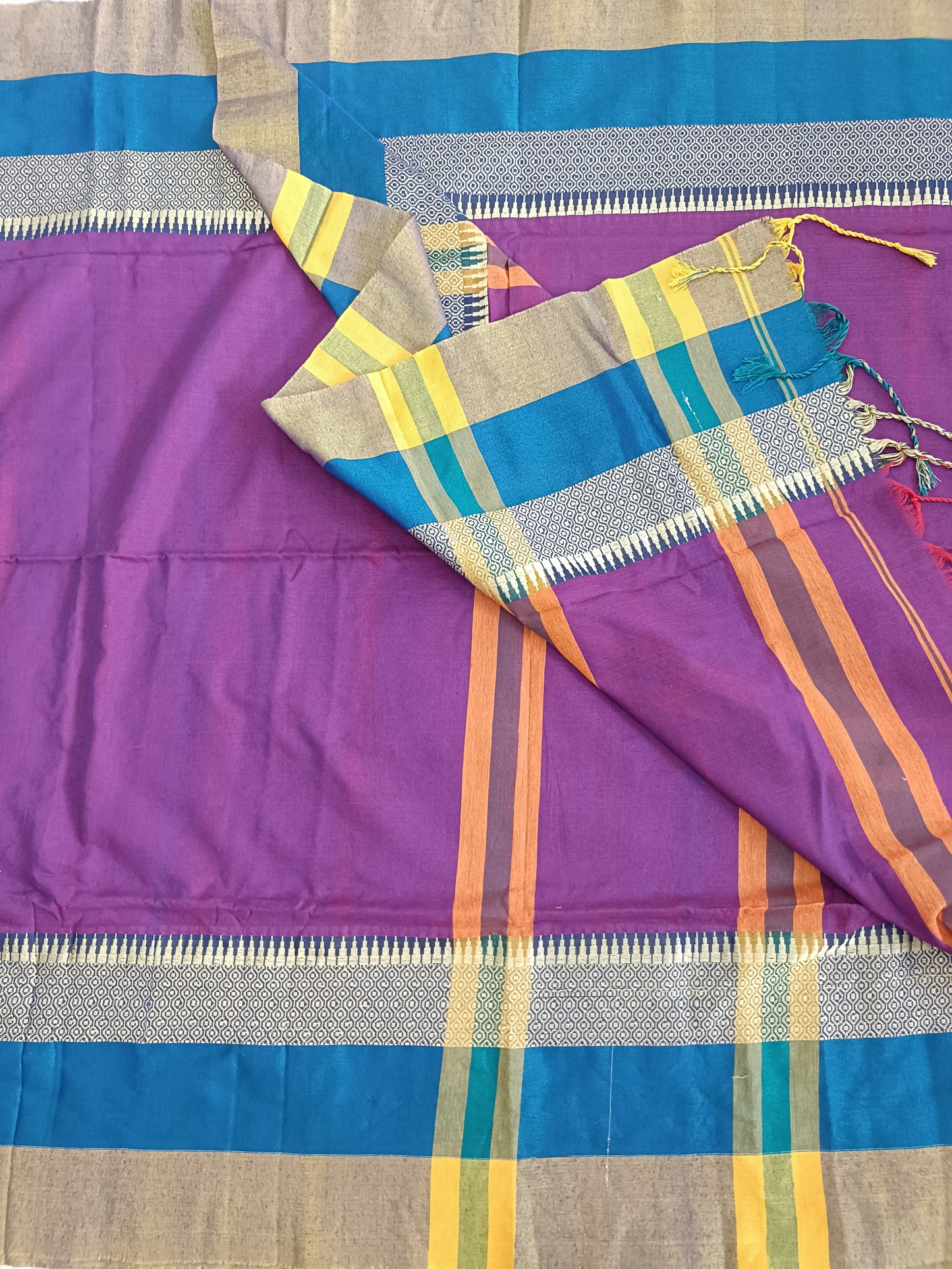 चार्वी - Bengal Cotton Handwoven Sarees