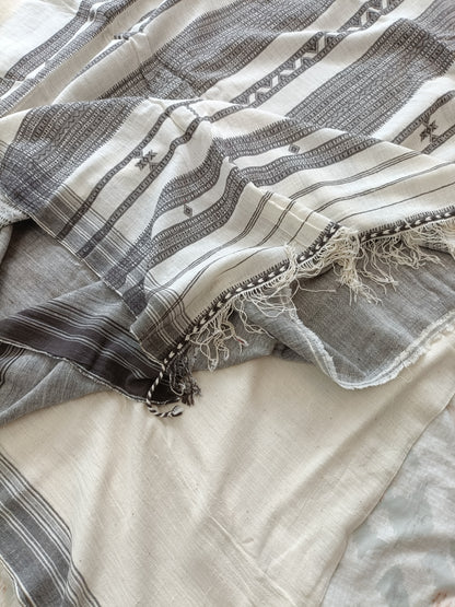 विरासत - Pure Handwoven Kala Cotton Saree - Sustainable l Organic l Ethical