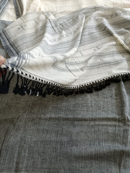 सांचा - Pure Handwoven Kala Cotton Saree - Sustainable l Organic l Ethical