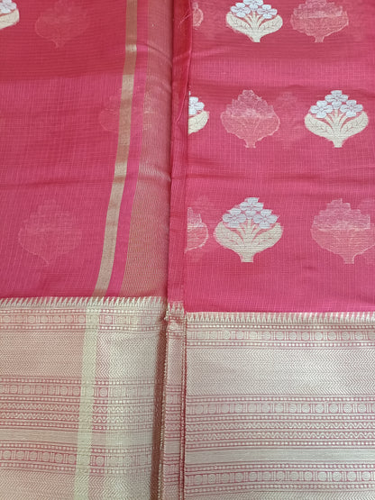राजनन्दिनी - Gorgeous Kota Doria Saree with Heavy Zari Work