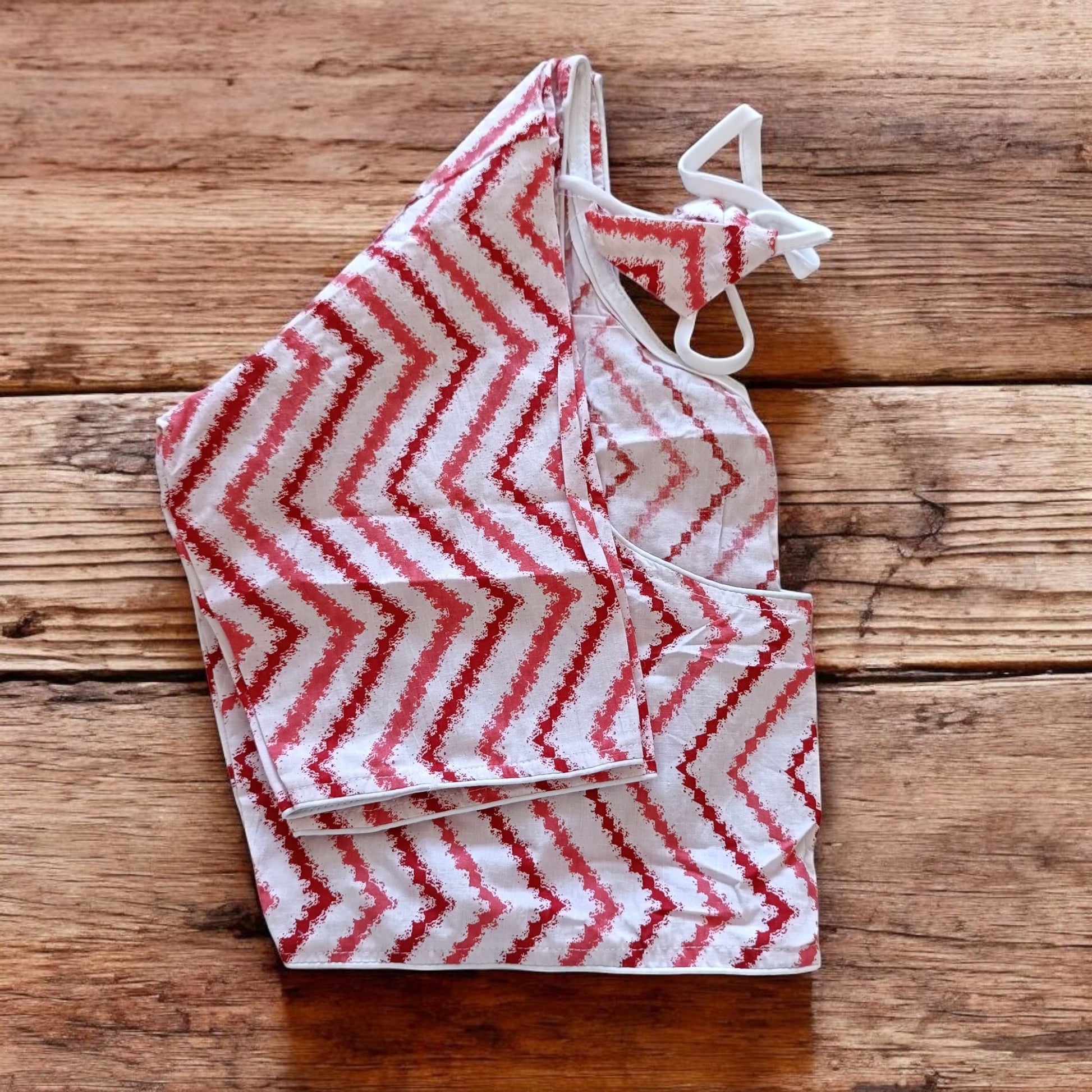 नृत्यांगी - Stitched Cotton Bagru Printed Blouse - Stitched Blouse | Tags: Bagru Glass Sleeves