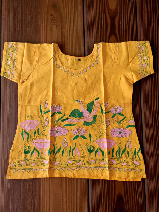 अर्वा | 44" S - Pure Cotton Kantha Stitch Women's Top