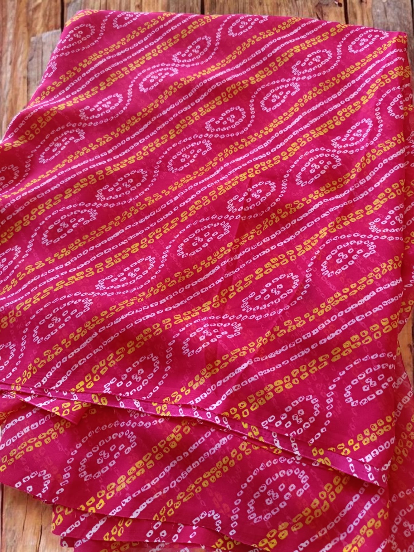 सुपरफाइन जॉर्जेट साड़ी प्रिंट