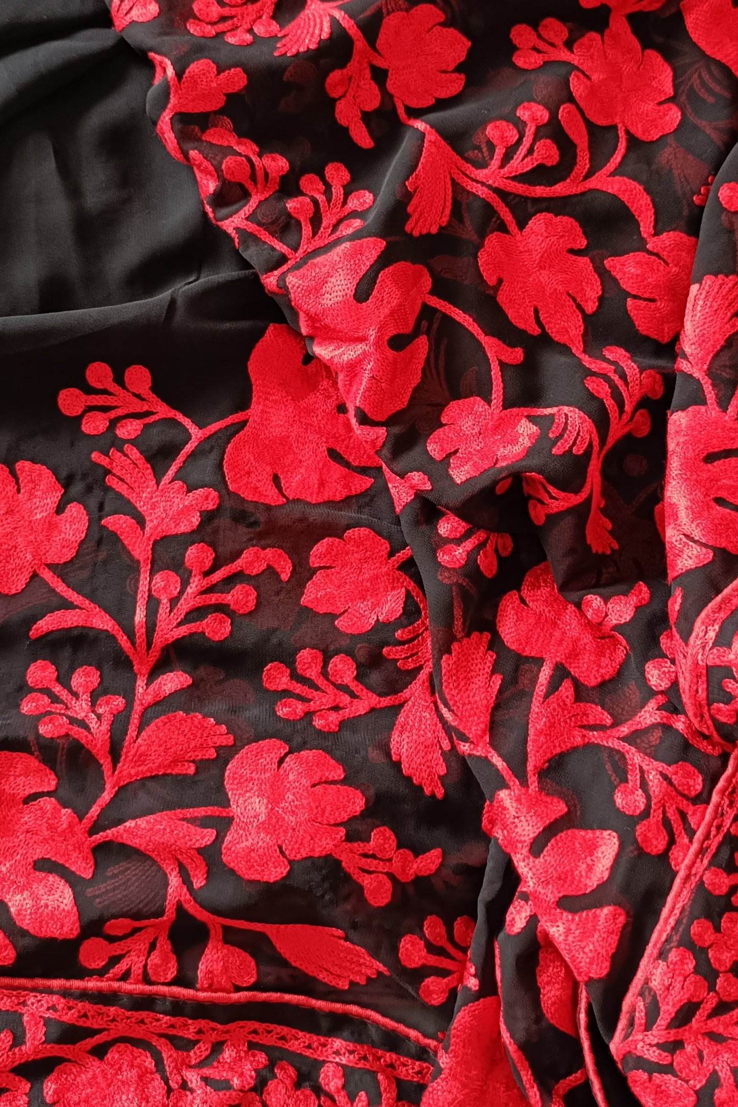 मेघमाला - Georgette Saree With Aari Embroidery - Saree | Tags: Georgette Embroidery