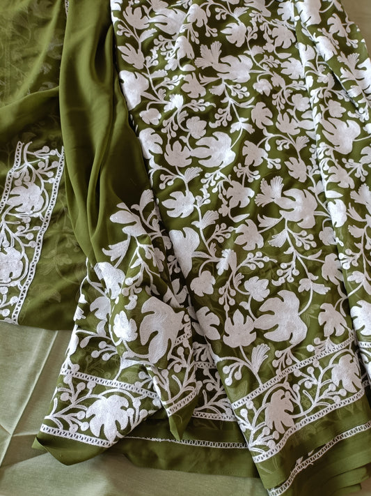 Georgette Saree With Aari Embroidery